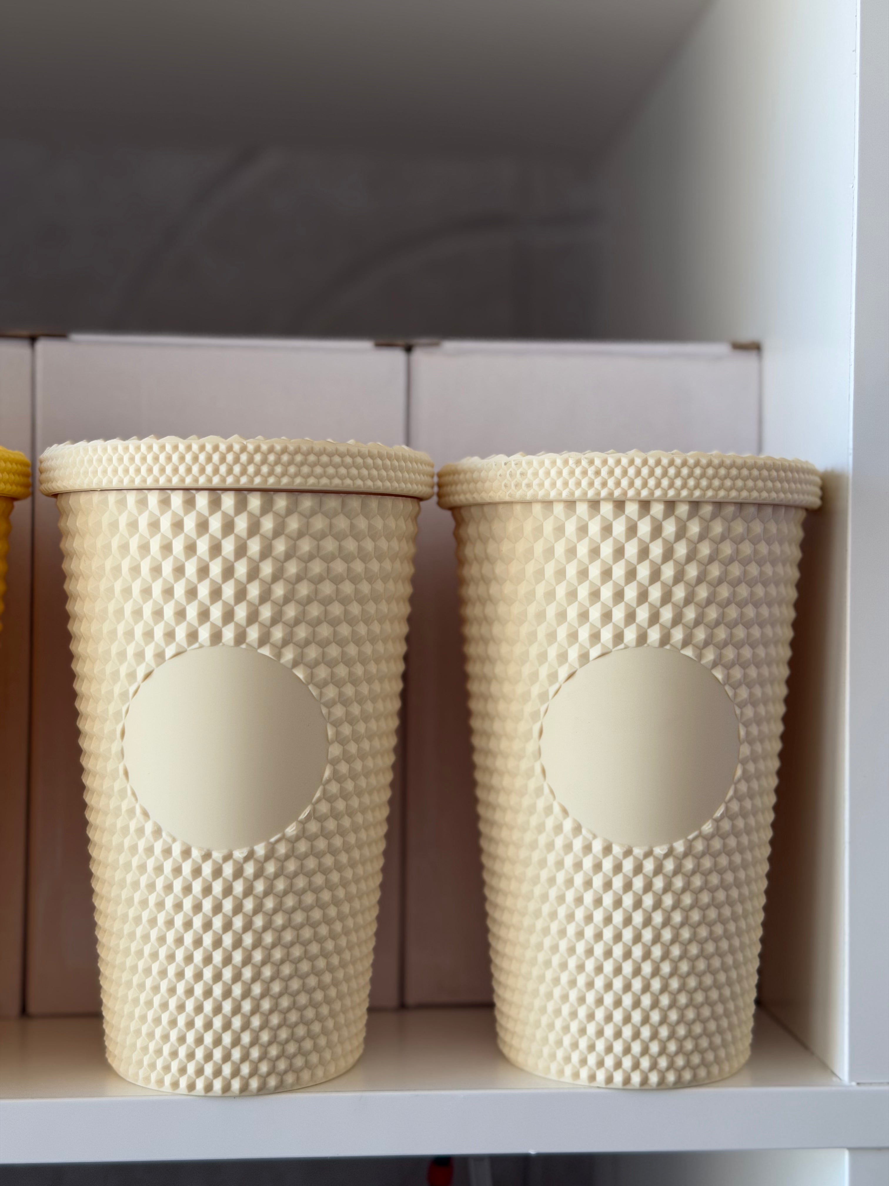 Glossy Cups S